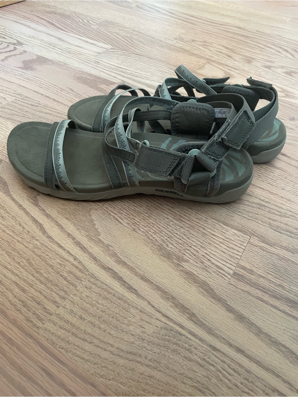 Women's Merrell Terran 3 Hiking sandals with adjustable straps Sz 9